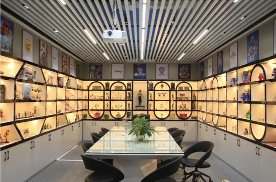 Small Sticky Man Children Toy Wall Climbing Man Soft Educational Toys 