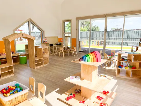 Kids Wooden Single Bed for Kindergarten Daycare Preschool Montessori Nursery Creche Resting Bed Stackable Space Saving Cot 